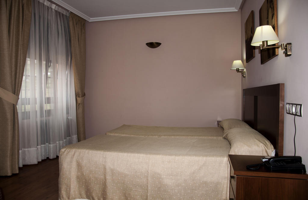 Hotel Restaurante Casa Pipo Tuña Pokoj fotografie
